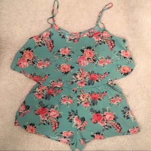 Floral Romper Sz L